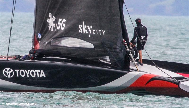 America S Cup And The Return To Traditional Mainsails Sailweb