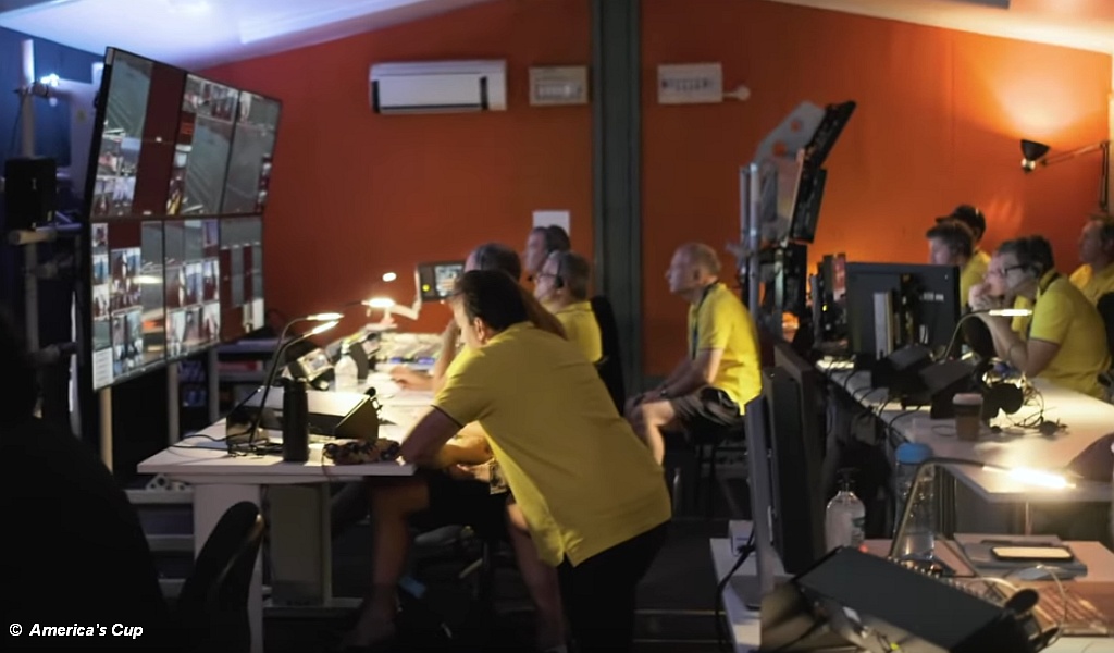 Live broadcast media team