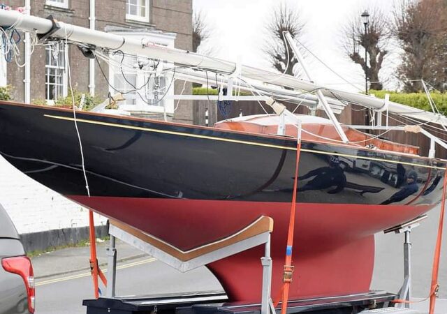 International Dragon Bluebottle K192 - Restored