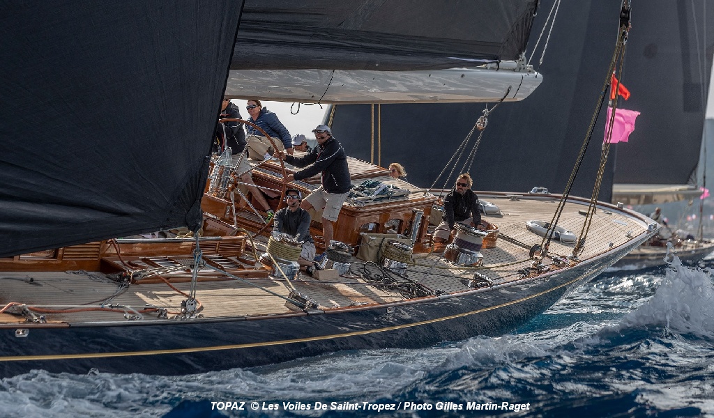 The J Topaz - Peter Holmberg