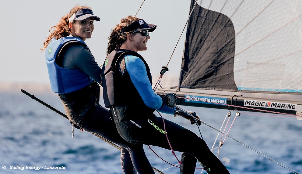 49erFX Martine Grael and Kahena Kunze