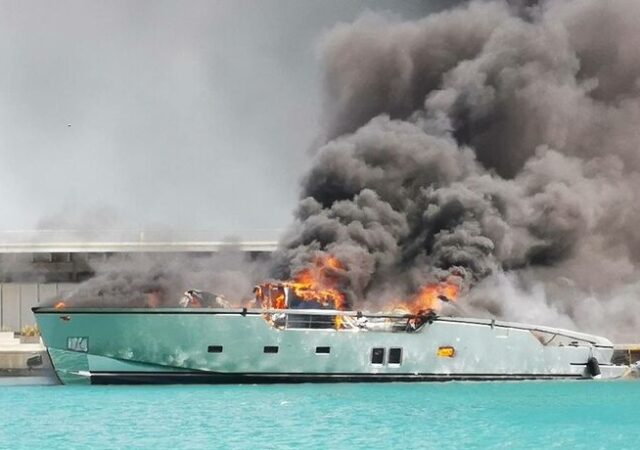 Fire on Sanlorenzo yacht Pesa