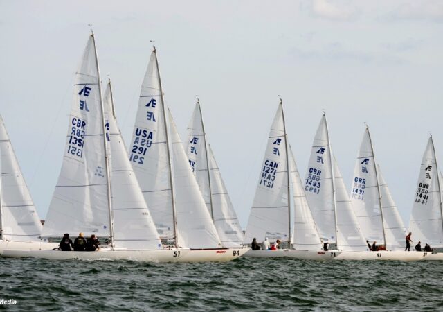 2022 Etchells_Worlds_Cowes_Start