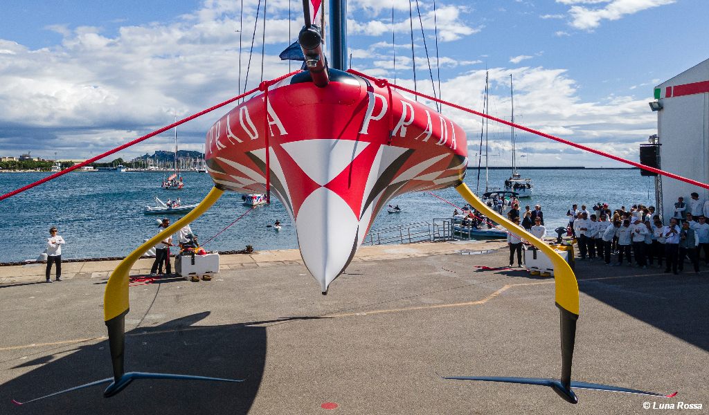 AC37 Luna Rossa Launch Prototype
