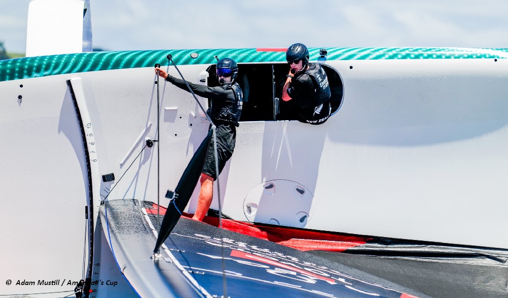 AC37 ETNZ LEQ12 Capsize 23 Jan 2023