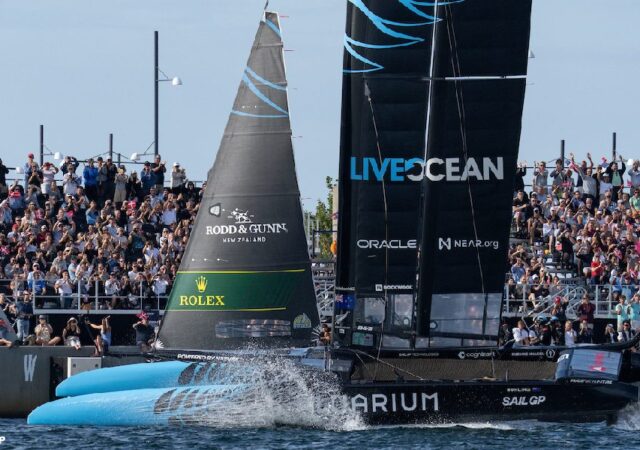 2023 SailGP Sdyney - Crowd and NZL Burling