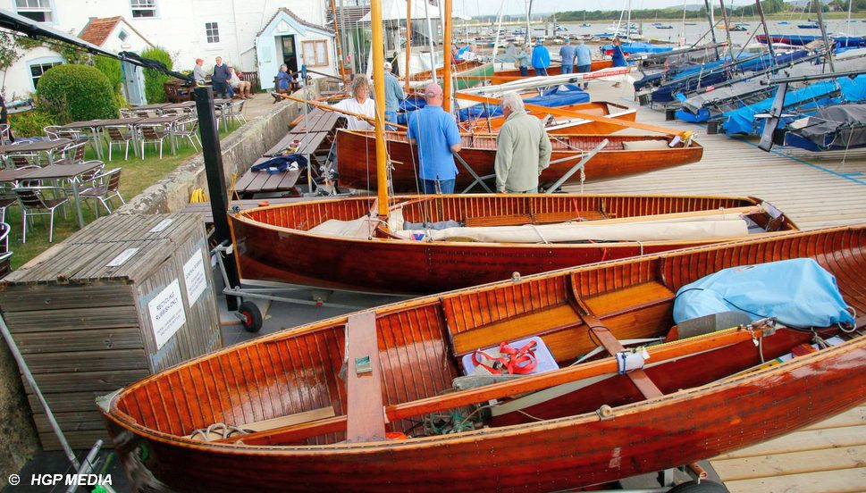 2023 INT 14 POW Week - Classic Shore Display