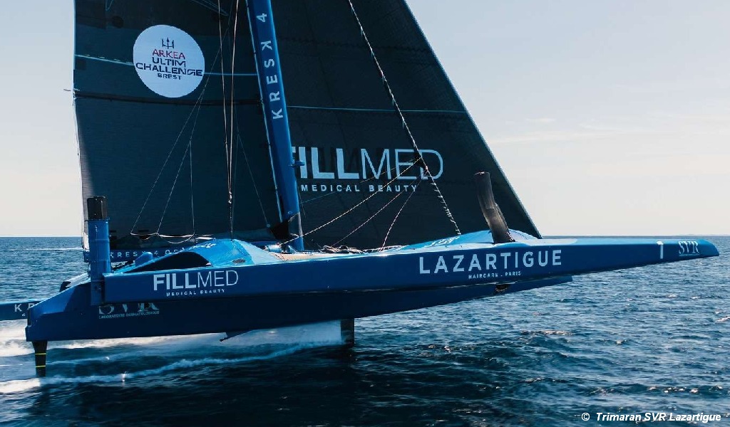 1st Multihull Ultim Trimaran SVR Lazartigue