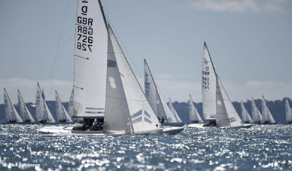 Dragon_75th Edinburgh Cup at Cowes