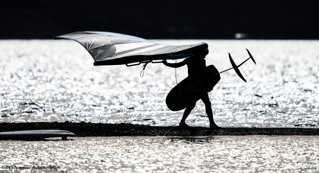Wingfoil World Cup Turkey Walking back