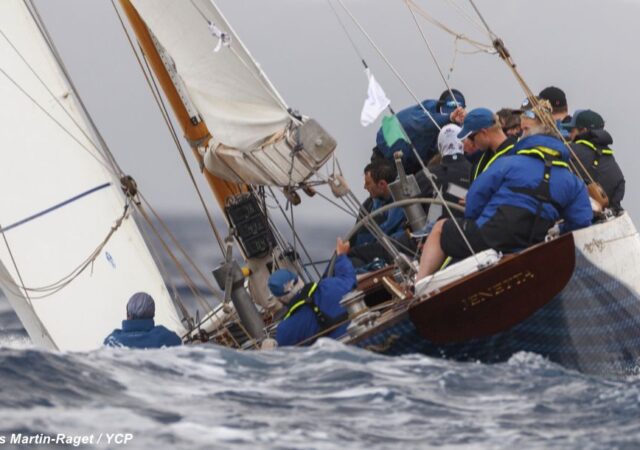 12mR Worlds Day 1 Racing stern view