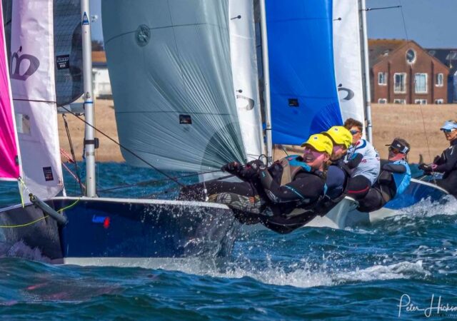 2000 Class Nats Reaching