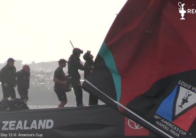 AC38 ETNZ AC75 Recon D12 Crop